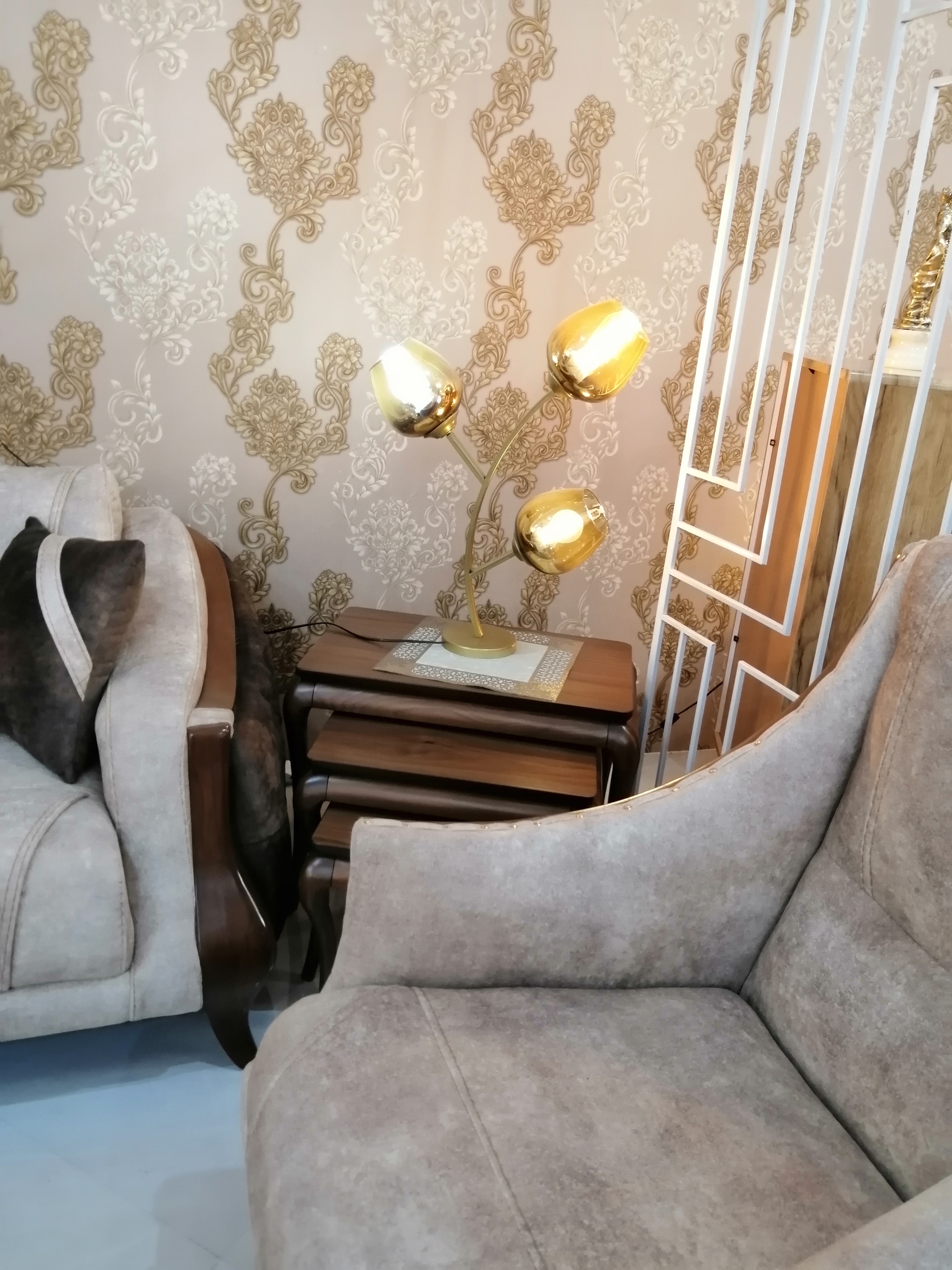 اباژور رومیزی R134
