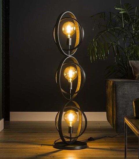 اباژور کنار سالتی R144