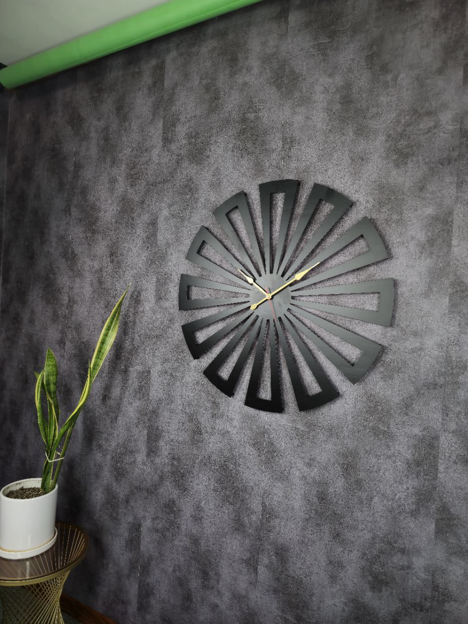 ساعت مدرن هندسی 🌟H471