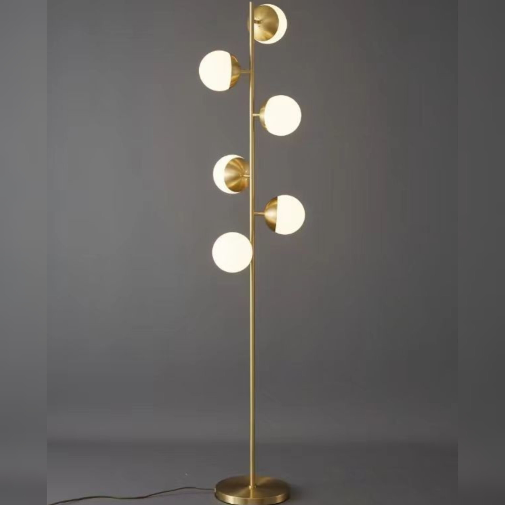 اباژور مدرن حبابی فلزی R146