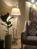 اباژور کنار سالنی مدرن R179