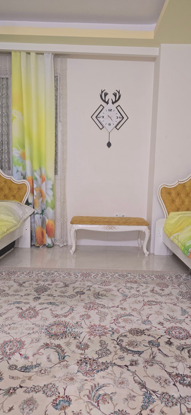 ساعت دیواری مدرن فلزی و تلفیق چوب لاکچری زیباوجدیدH290
